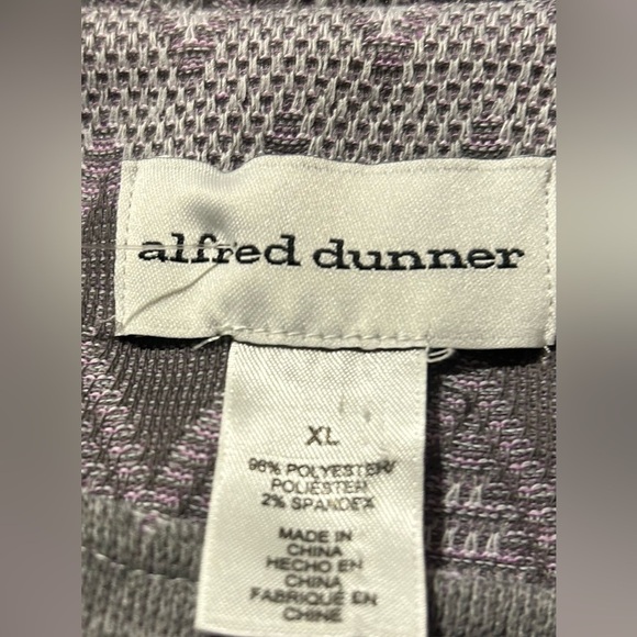 Alfred Dunner Womans Size XL Top 3/4 Sleeve Lightweight Knit Shirt - Picture 12 of 12